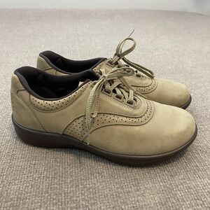 SAS Walk Easy Shoes Womens Size 8.5 Beige Nubuck Lace Up Tripad Walking Comfort